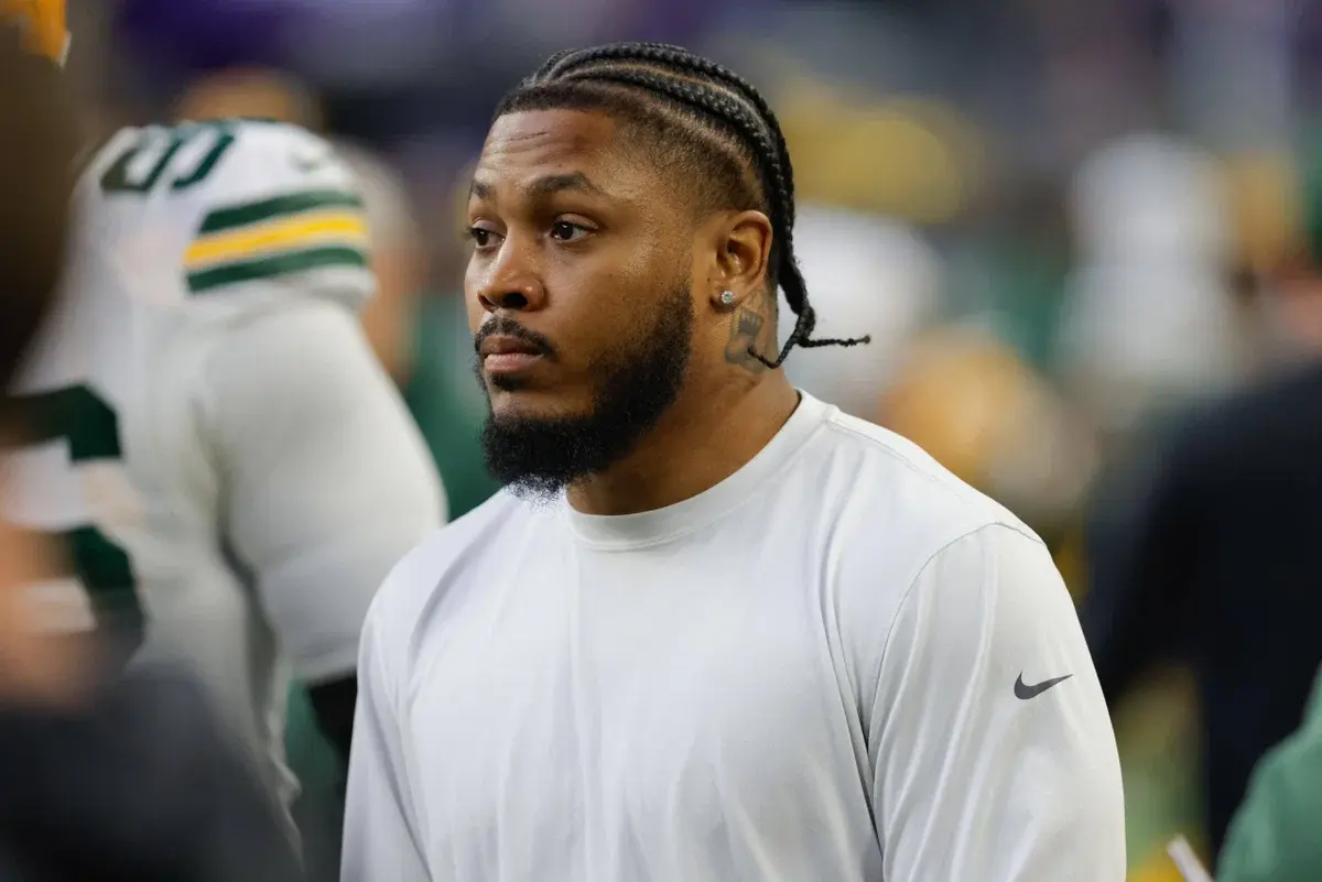 Josh Jacobs în fața criticilor: un fost jucător NFL îl acuză de ascunderea dovadelor